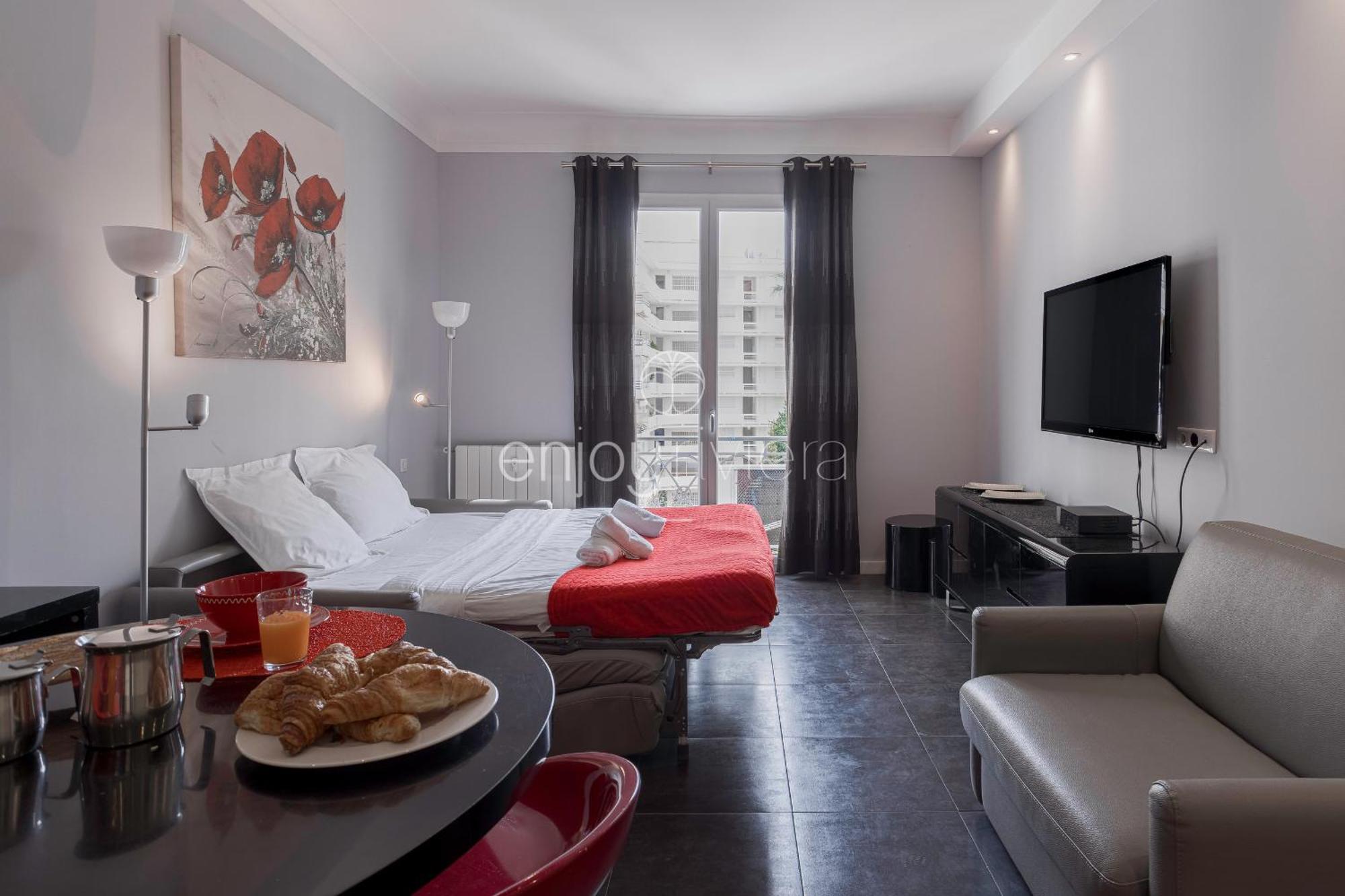 Palais Miramar - Suite & B31 - Croisette Emplacement Unique - 20M Plage - Wifi - Clim Cannes Esterno foto